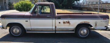 1975 Ford F100 2WD Regular Cab