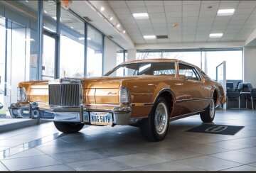 1975 Lincoln Mark IV