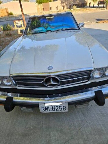 Photo 1 for 1975 Mercedes-Benz 450SL