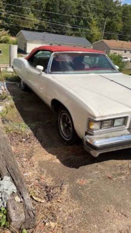 Photo 1 for 1975 Pontiac Grand Ville