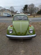 Thumbnail Photo 4 for 1975 Volkswagen Beetle