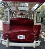 Thumbnail Photo 3 for 1975 Volkswagen Vans