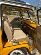 Thumbnail Photo 5 for 1975 Volkswagen Vans