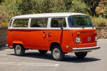 1975 Volkswagen Vans