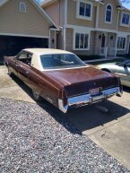 Thumbnail Photo 2 for 1976 Chrysler New Yorker for Sale by Owner