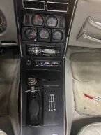 Thumbnail Photo 4 for 1977 Chevrolet Corvette
