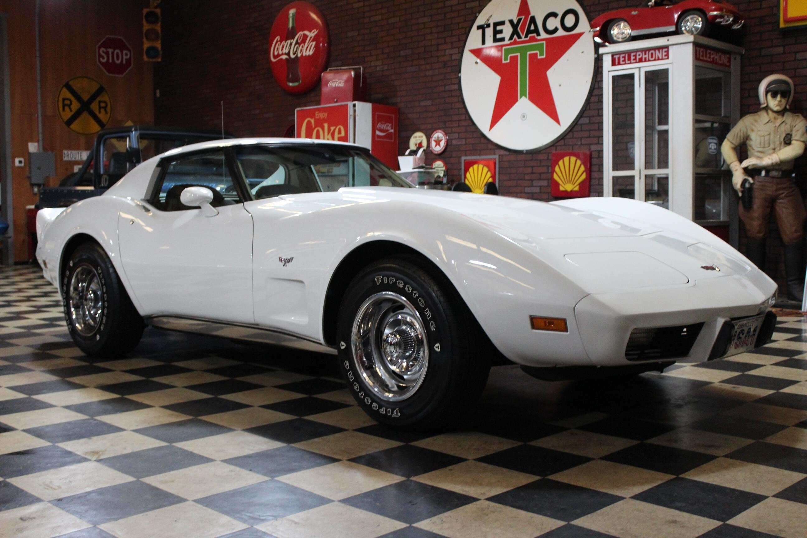 1977 Chevrolet Corvette Coupe