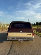 Thumbnail Photo 2 for 1977 Chevrolet Suburban