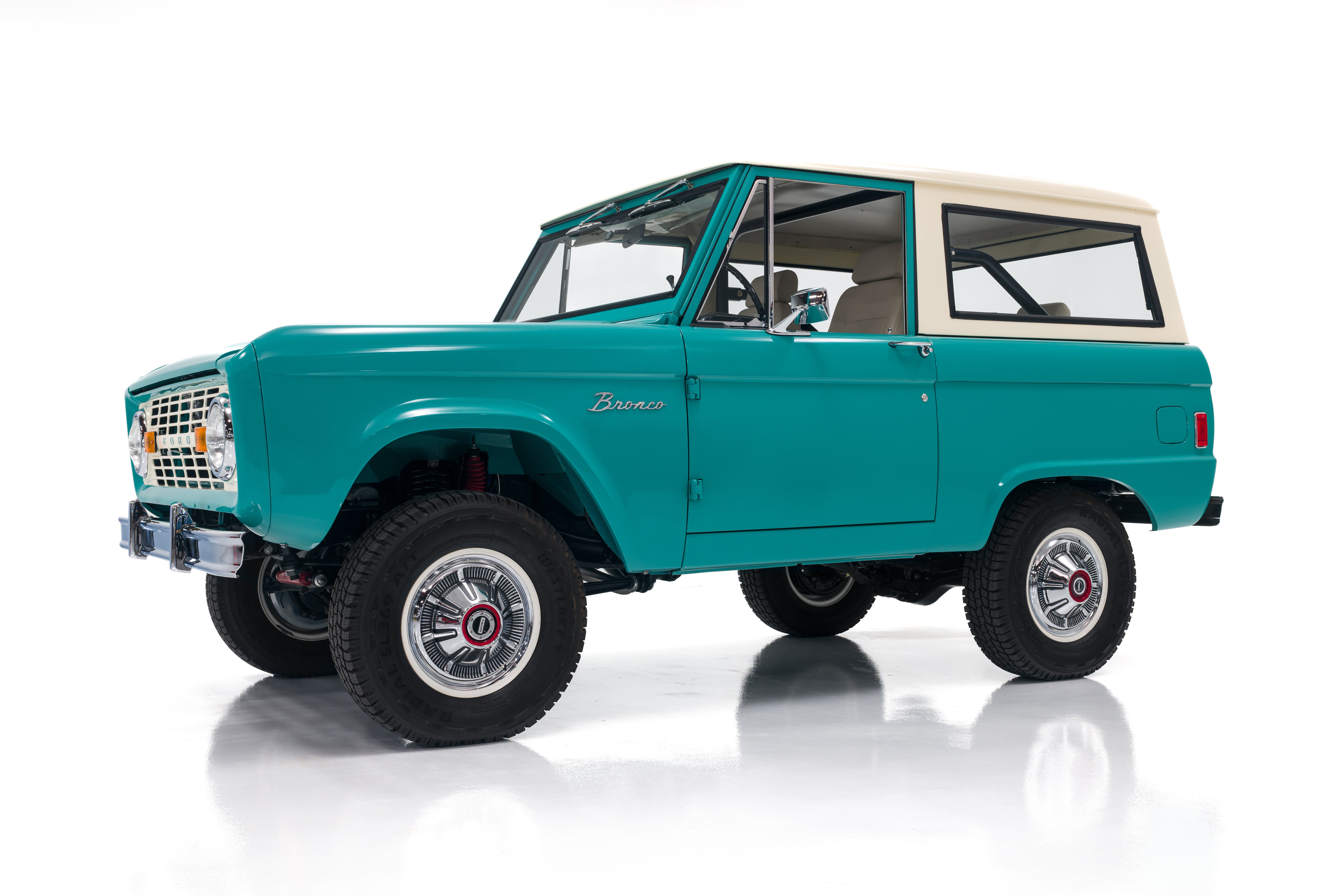 1977 Ford Bronco 2-Door