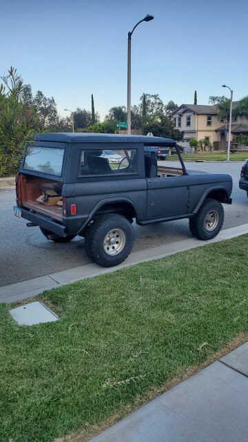 1977 Ford Bronco 2-Door