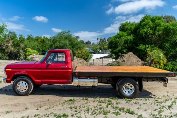 1977 Ford F350 2WD Regular Cab