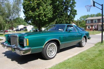1977 Ford Thunderbird Sport