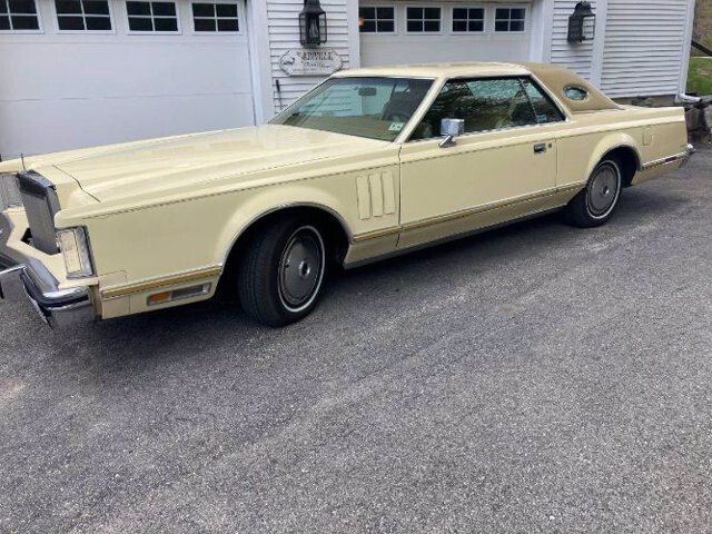 1977 Lincoln Continental Mark V
