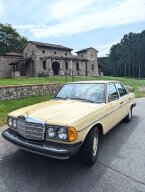 Thumbnail Photo 5 for 1977 Mercedes-Benz 300D for Sale by Owner