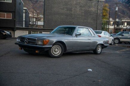 Photo 1 for 1977 Mercedes-Benz 450SLC