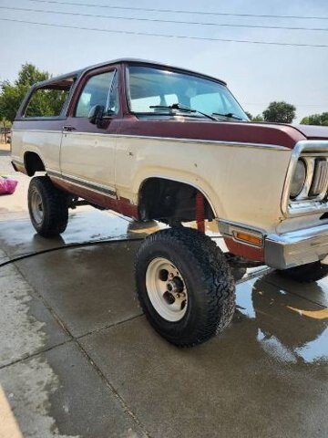 1977 Plymouth Trailduster