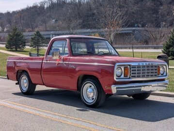 1978 Dodge D/W Truck
