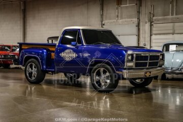 1978 Dodge D/W Truck