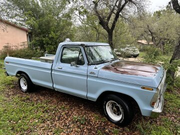 1979 Ford F100 2WD Regular Cab