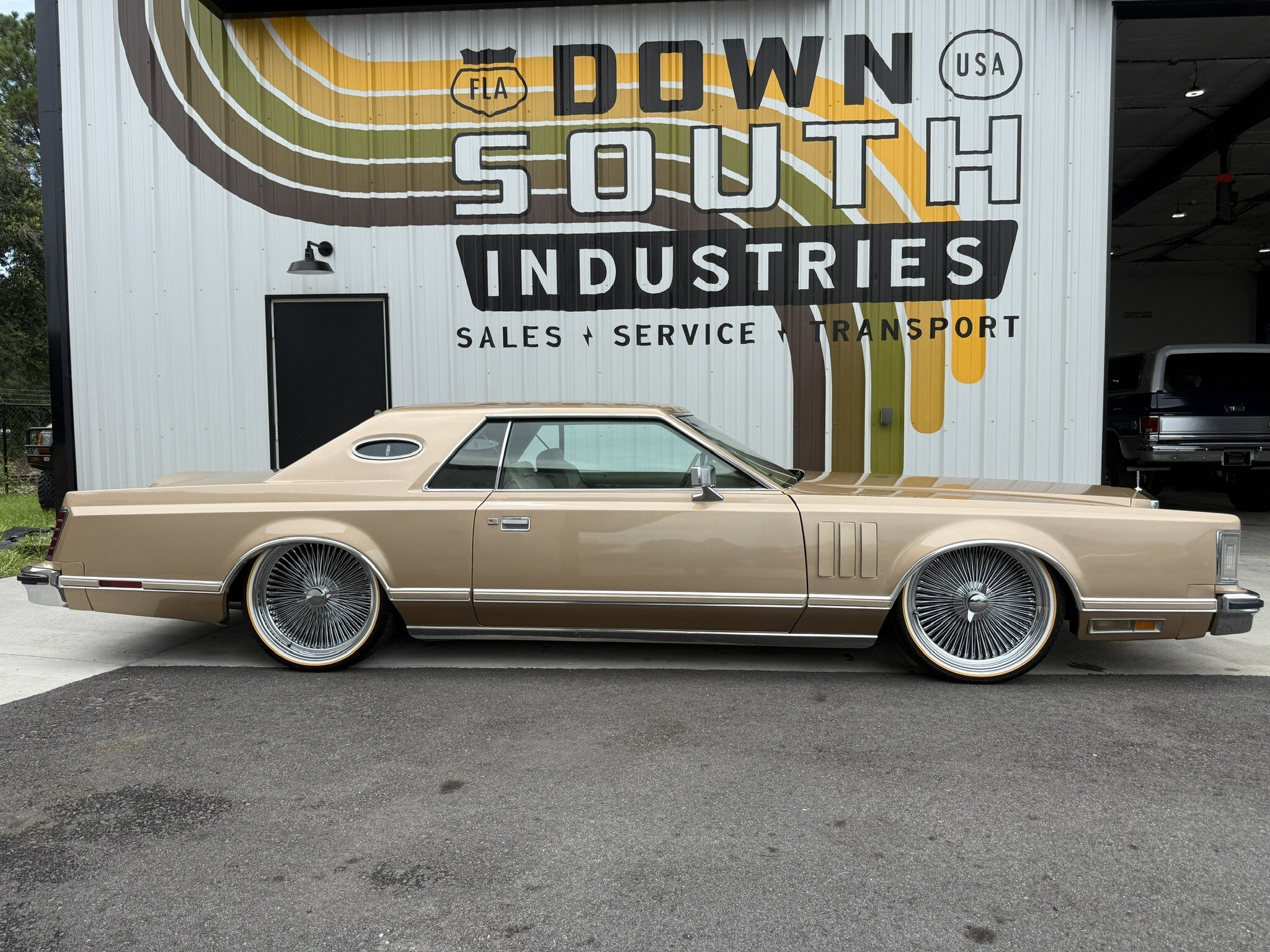1979 Lincoln Continental Mark V