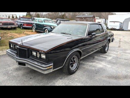 Photo 1 for 1979 Pontiac Grand Prix