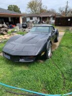 Thumbnail Photo 2 for 1981 Chevrolet Corvette