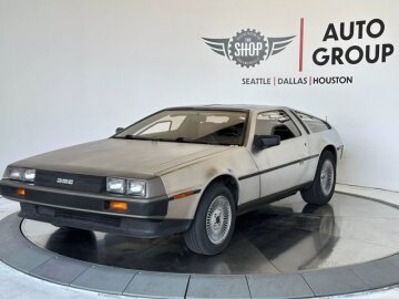 1981 DeLorean DMC-12