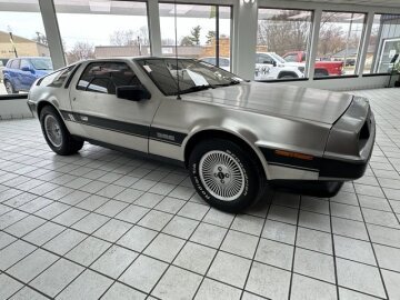 1981 DeLorean DMC-12