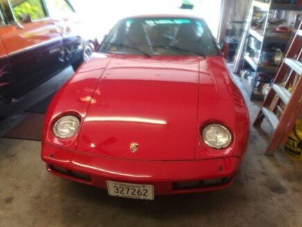 Photo 1 for 1981 Porsche 928
