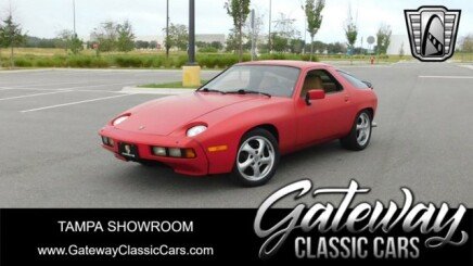 Photo 1 for 1981 Porsche 928