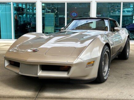 Photo 1 for 1982 Chevrolet Corvette