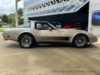 Thumbnail Photo 3 for 1982 Chevrolet Corvette