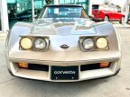 Thumbnail Photo 3 for 1982 Chevrolet Corvette