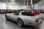 Thumbnail Photo 2 for 1982 Chevrolet Corvette