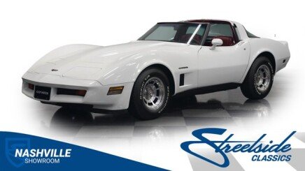 Photo 1 for 1982 Chevrolet Corvette Coupe