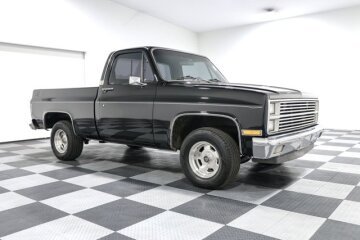 1982 GMC Sierra 1500 2WD Regular Cab