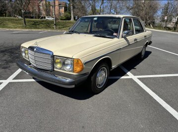 1982 Mercedes-Benz 240D