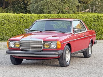 1982 Mercedes-Benz 300CD Turbo