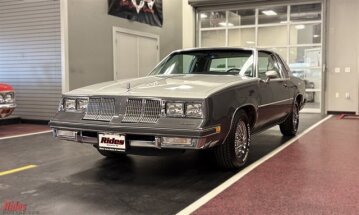 1982 Oldsmobile Cutlass Supreme Coupe