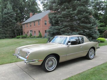 1983 Avanti Coupe
