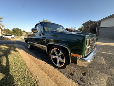 Photo 1 for 1983 Chevrolet C/K Truck C10 for Sale by Owner