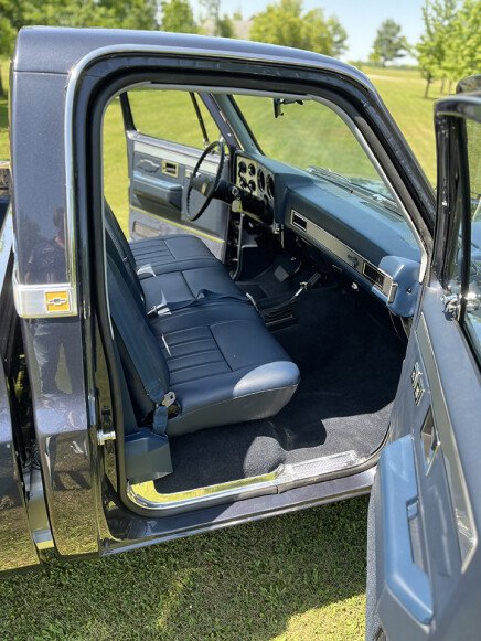 Photo 1 for 1983 Chevrolet C/K Truck Silverado for Sale by Owner