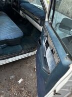 Thumbnail Photo 6 for 1983 Chevrolet C/K Truck