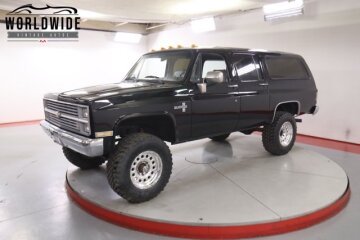 1983 Chevrolet Suburban 4WD 2500