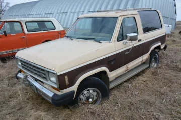 1983 Ford Bronco 2-Door