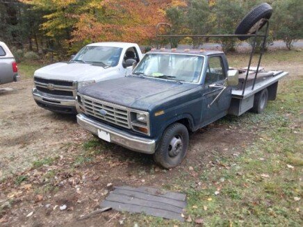 Photo 1 for 1983 Ford F350
