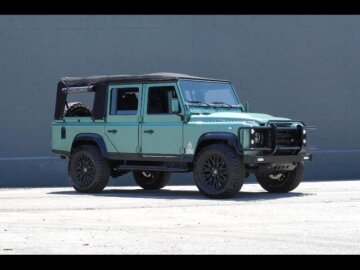 1983 Land Rover Defender
