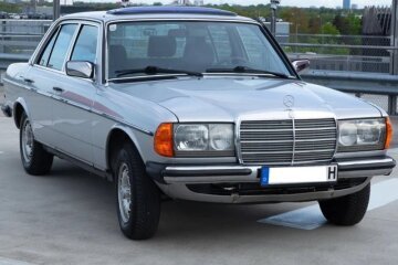 1983 Mercedes-Benz 240D