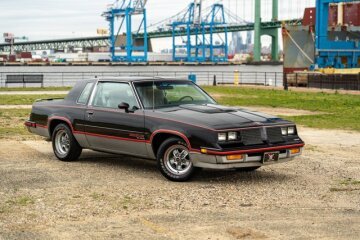 1983 Oldsmobile Cutlass Supreme