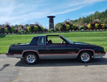 1983 Oldsmobile Cutlass Supreme Hurst/Olds Coupe